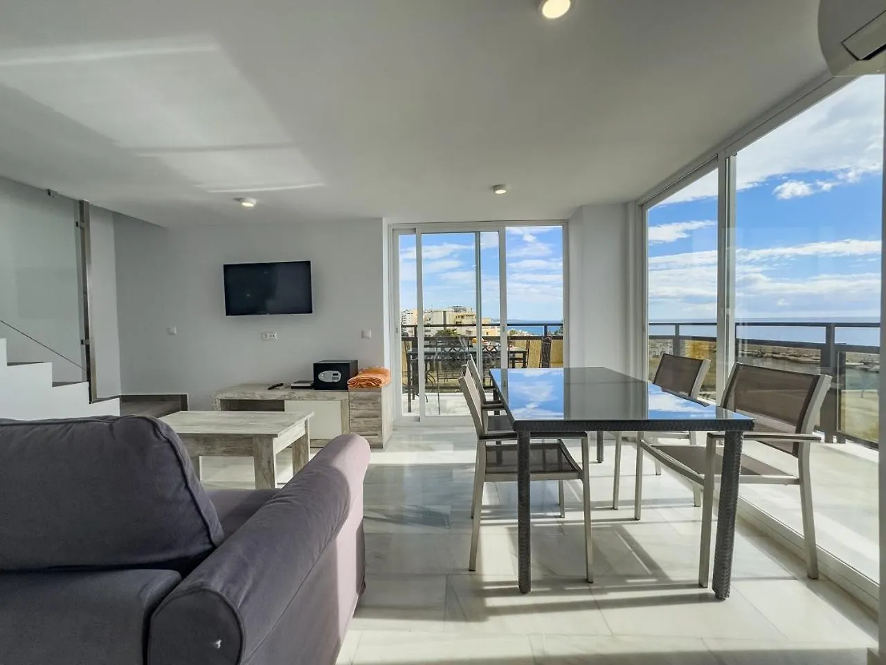 Skol 617 Beachfront Two-Bedrooms Duplex With Sea Views Marbella