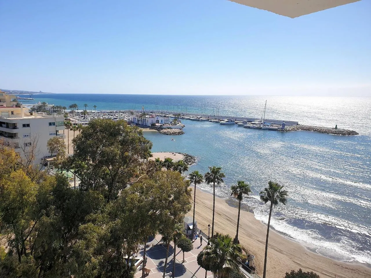 Apartment Skol 617 Beachfront Two-Bedrooms Duplex With Sea Views Marbella