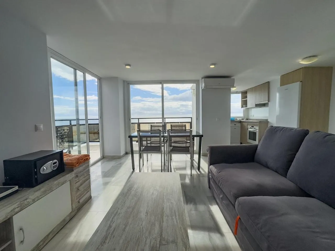 Apartment Skol 617 Beachfront Two-Bedrooms Duplex With Sea Views Marbella Spain