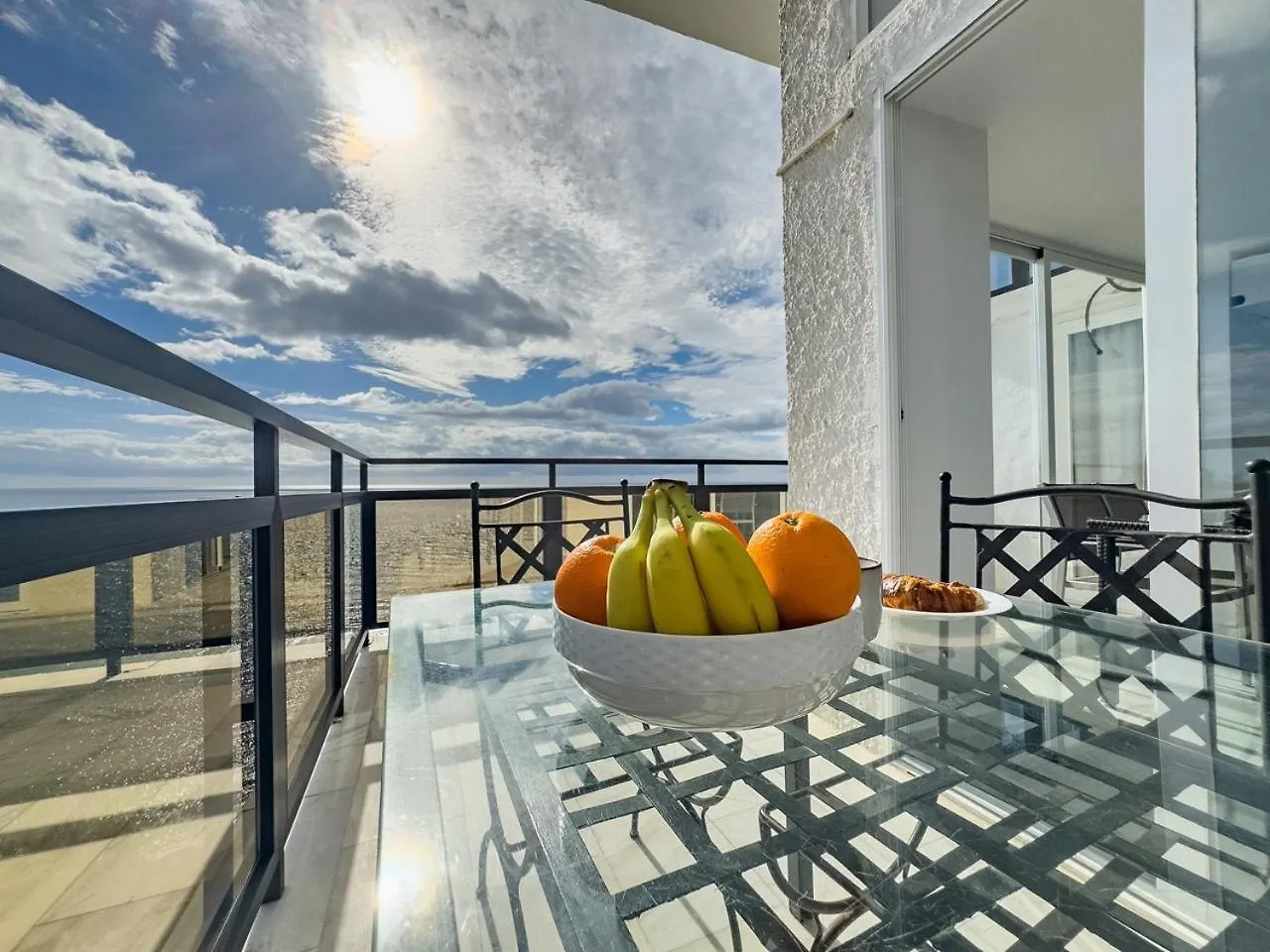 Skol 617 Beachfront Two-Bedrooms Duplex With Sea Views Marbella Apartment